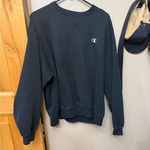 Champion Women’s Classic Black Crewneck Sweater